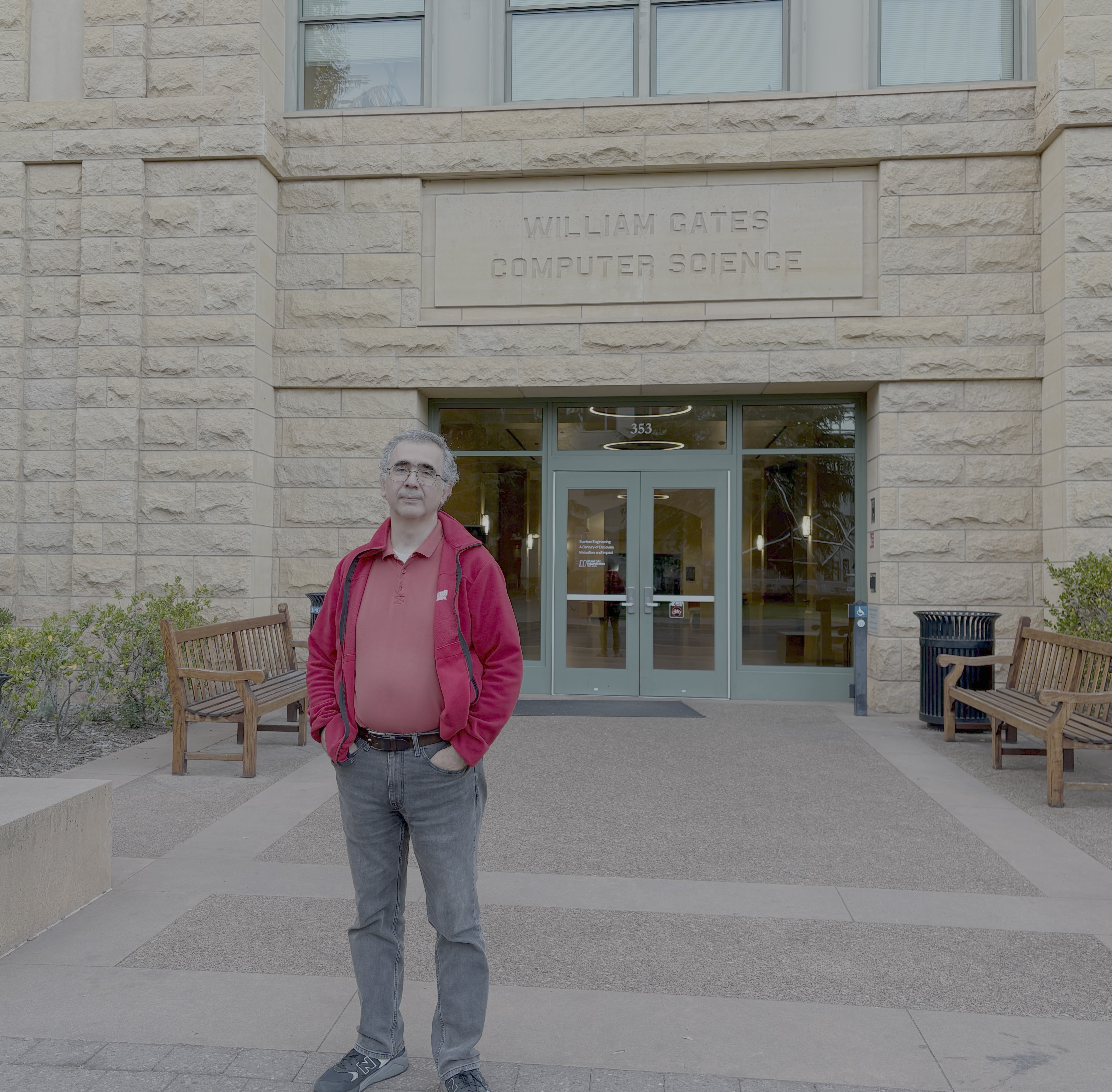 Doç. Dr. Mehmet Göktürk